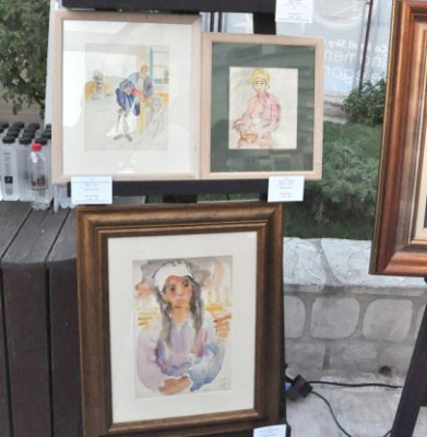 38 de persoane, suspectate că au cumpărat obiecte de artă de pe piaţa neagră